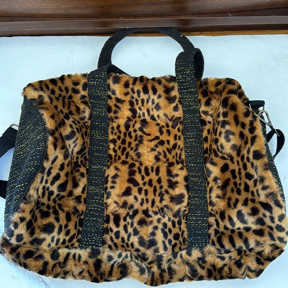 America & Beyond Leopard Print Fur tote